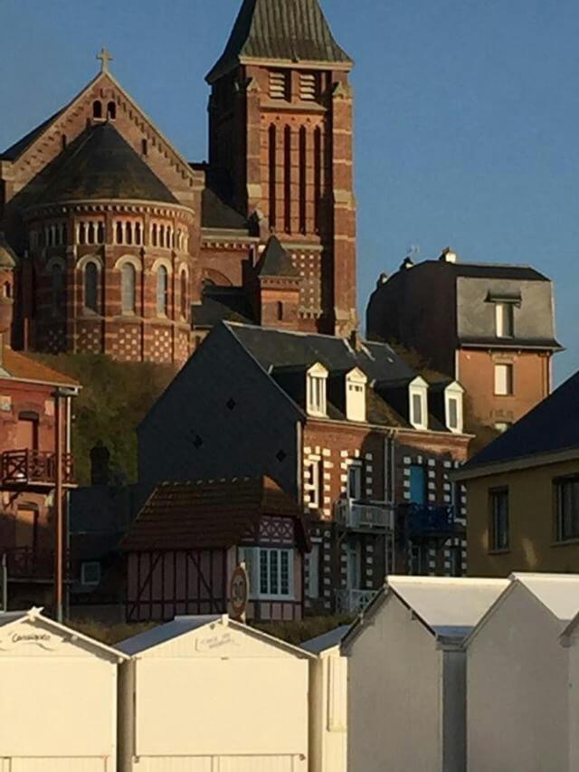 Le Galet De Mers Buitenkant foto